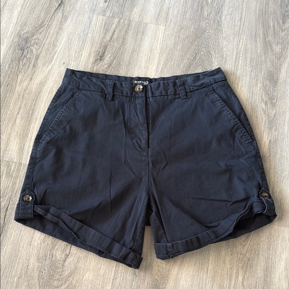 Buffalo David Bitton Mid rise short Carlisle size 8 - Picture 1 of 8